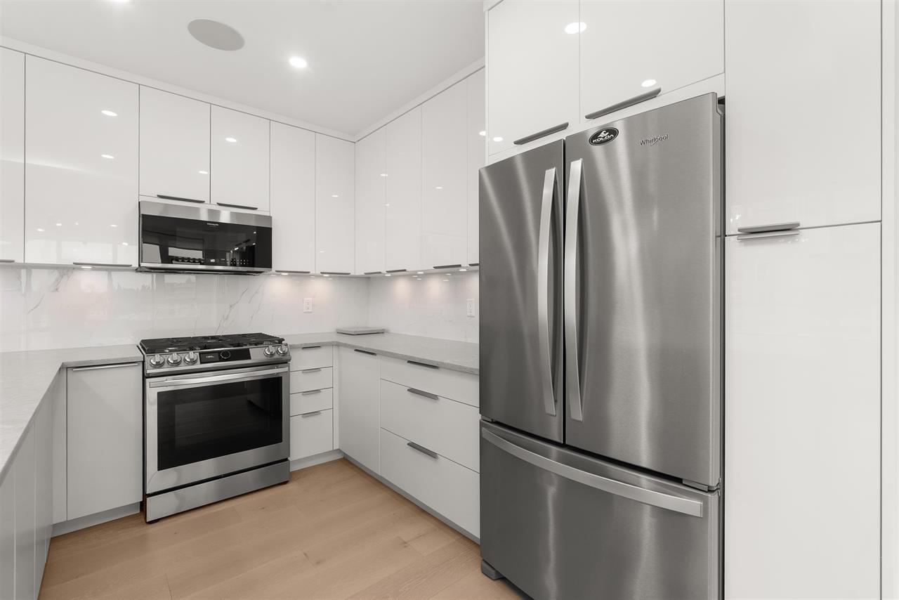 #1404 - 120 W. 16th Street